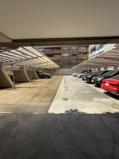 駐車場・駐輪場 駐車場・駐輪場